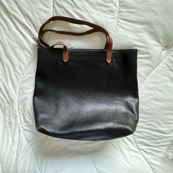 Madewell Medium Zip Top Transport Tote - Picture 2 of 5